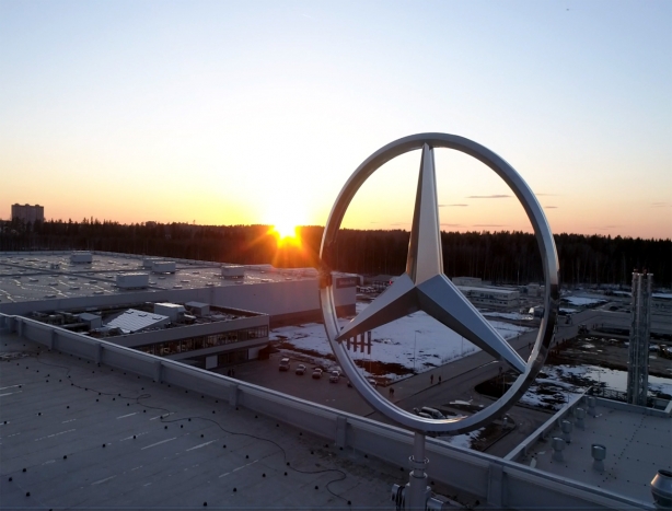 MERCEDES BENZ CAR FACTORY