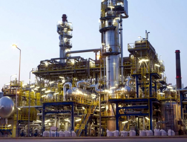 NAPHTHA TREATING PLANT